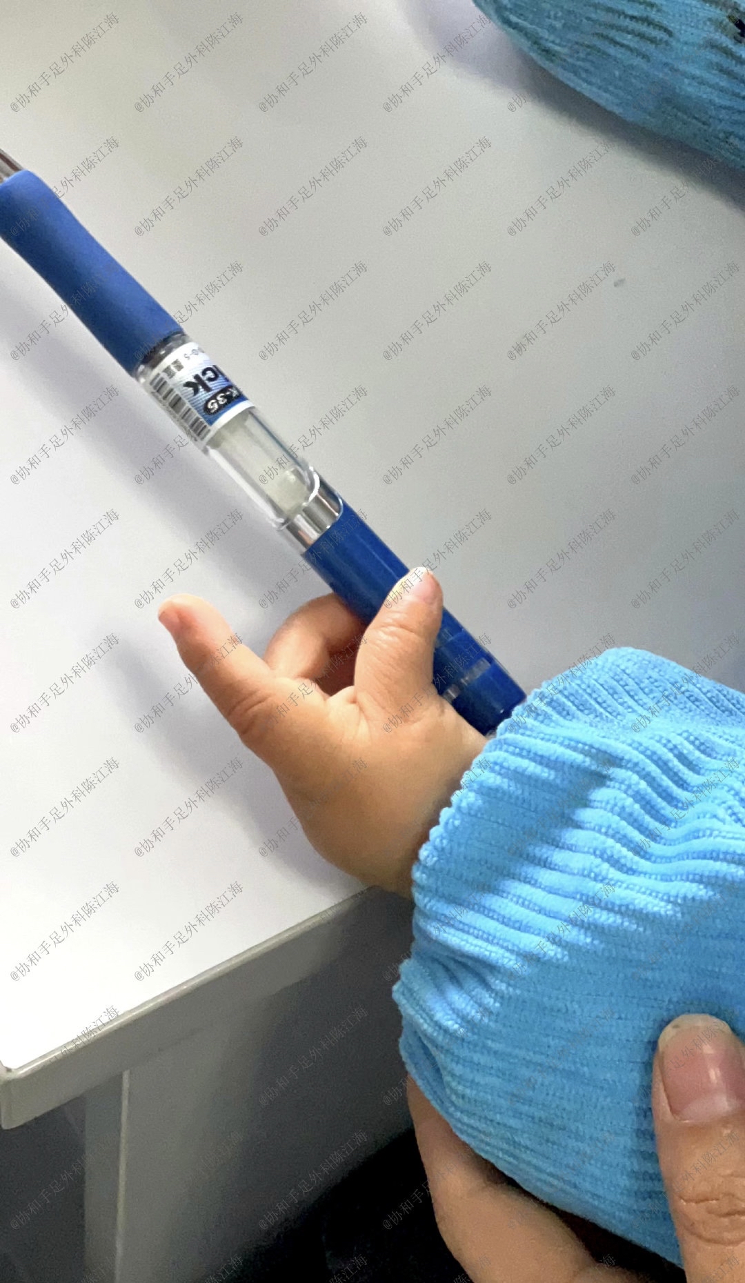 例外他很淡定地看着别的小朋友哭自己不门冬胰岛素专用笔使用视频