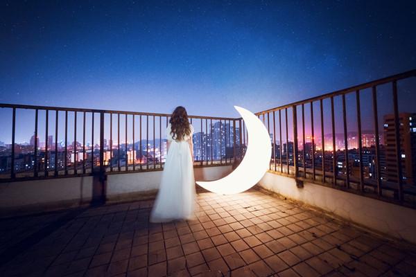 绿草//诗歌/一心之间