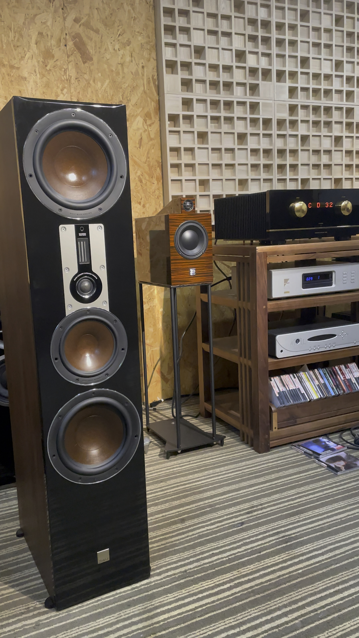 丹麦达尼dali欧典8号落地音箱搭配欧尼士oa82算是天仙配