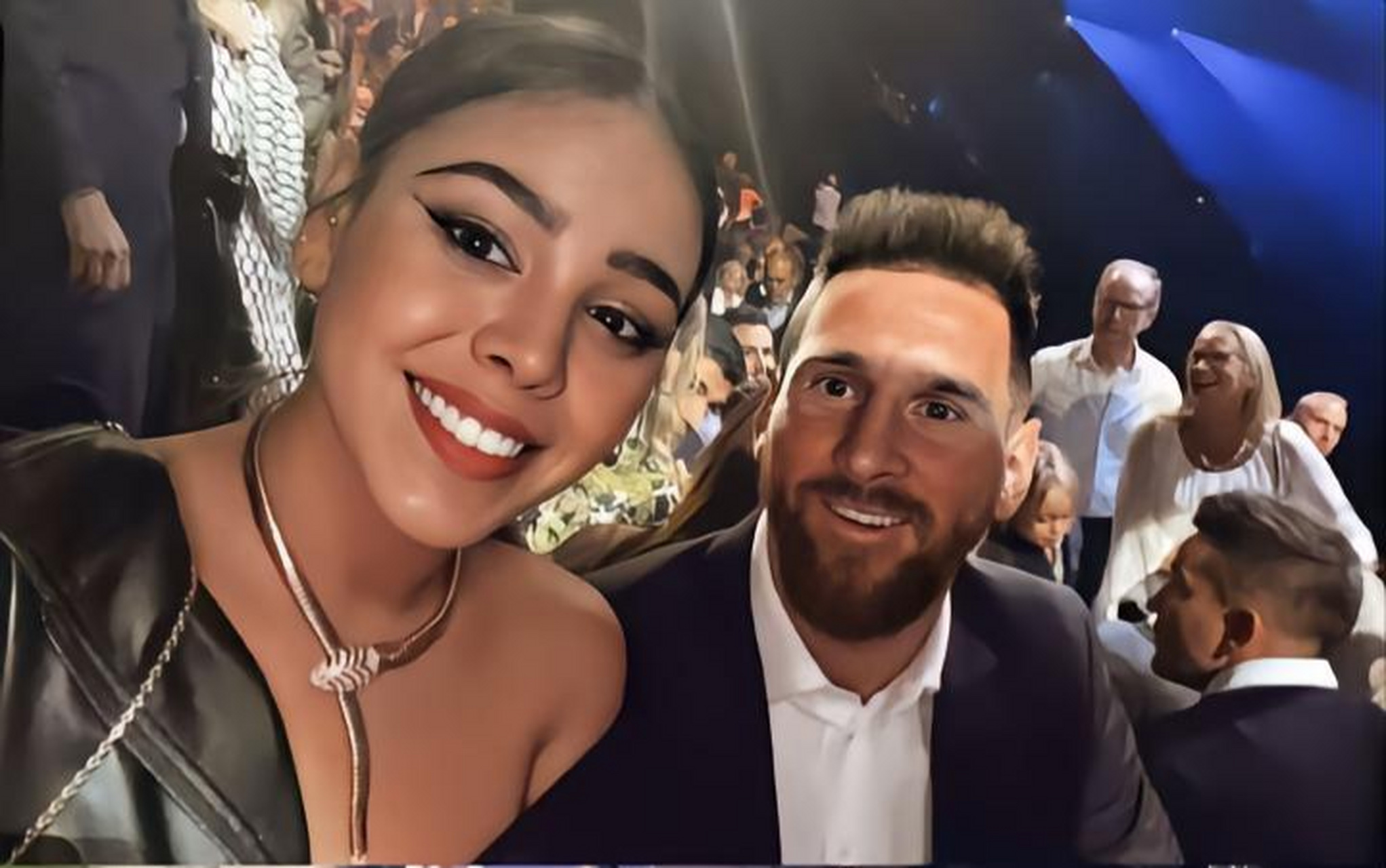 演员丹娜·帕欧拉(danna paola).