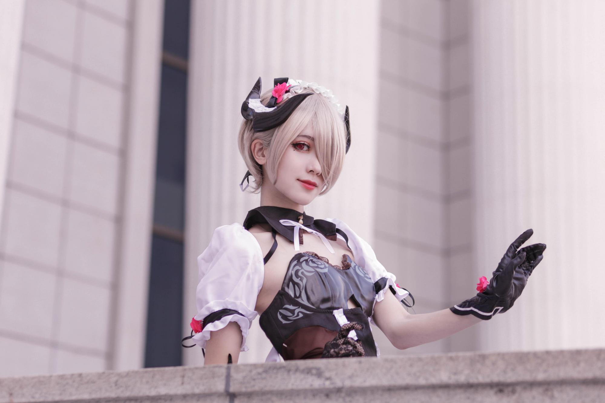 「崩坏3」cos:这个丽塔看起来好冷艳啊,有内味吗?