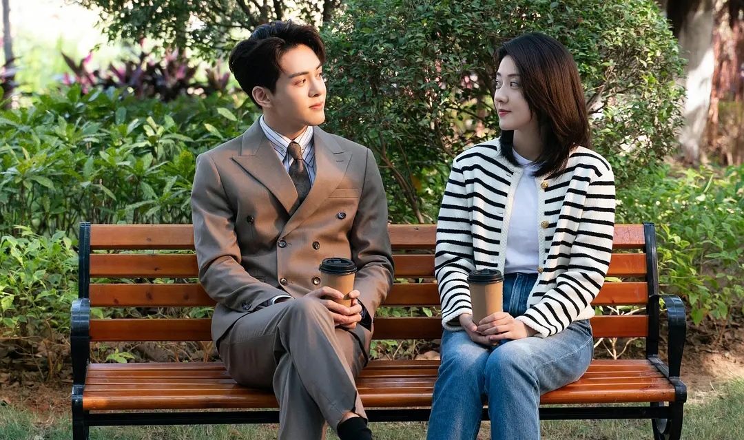 高颜值霸总甜宠剧《我可能遇到了救星》