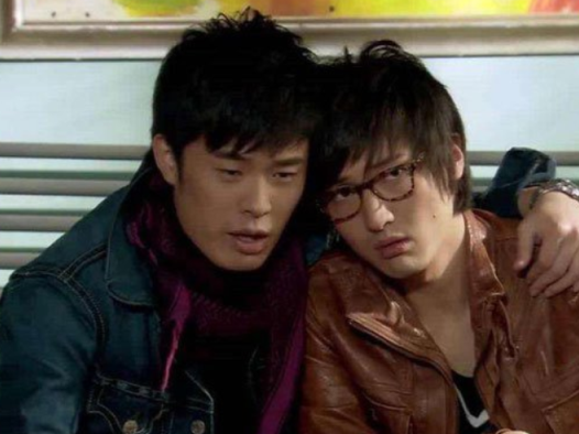 陈赫王传君金世佳同框 baijiahao.baidu.com