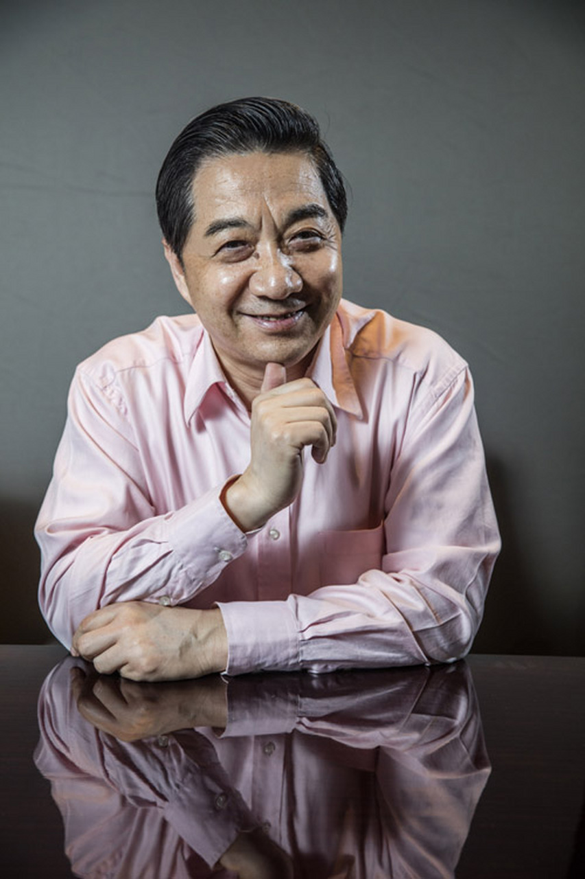 我有一个疑问:为什么"战忽局"金政委现在还非常活跃,在"忽悠"的路上