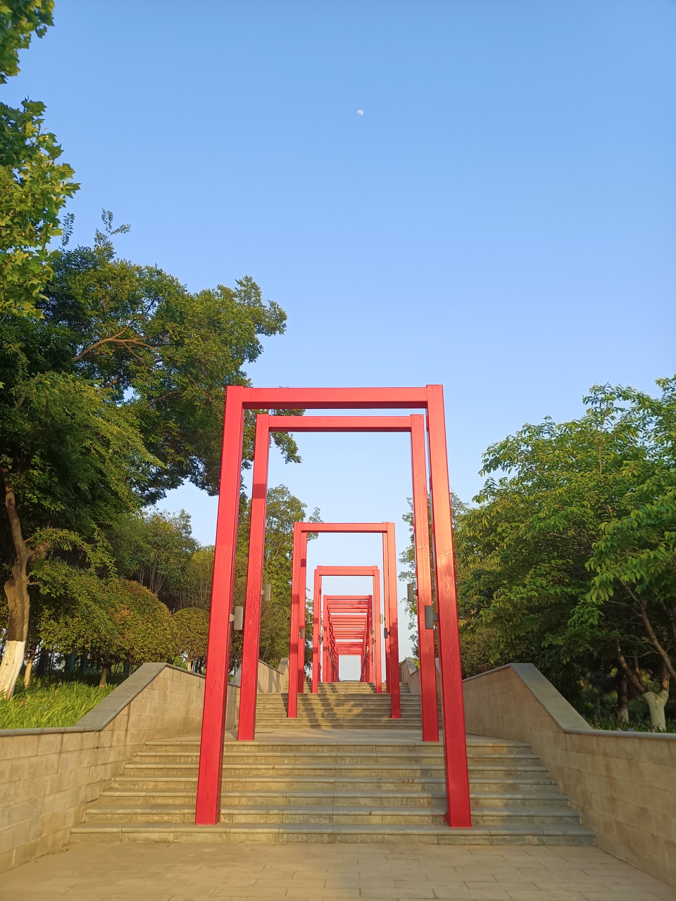 郑州梅河公园,露营,烧烤的好地方,郑州港区的公园环境和基础配套都做