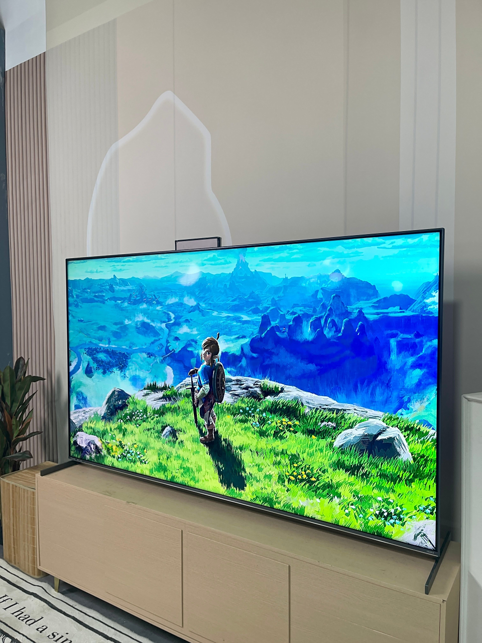 海信85寸e8k  选电视首先要看品牌,海信这个牌子是我的室内设计师朋友