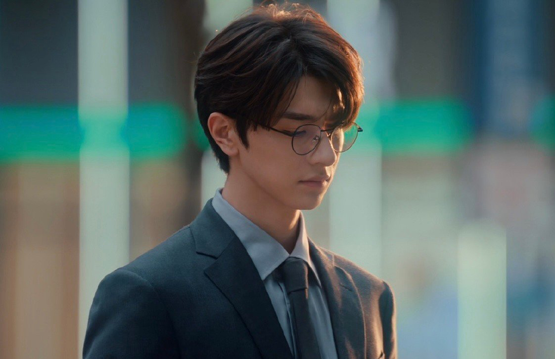 林一脱轨被刘浩存斩男妆斩,回应倒拔垂杨柳,俩人直夸网友脑洞大