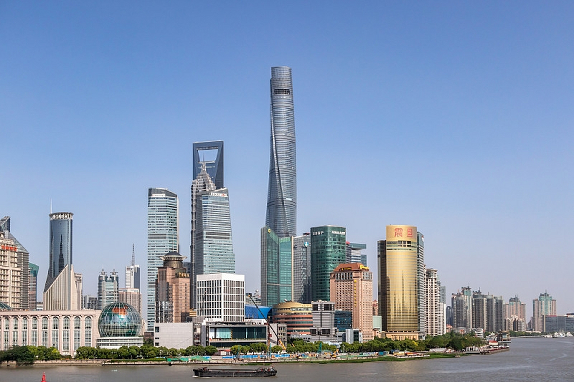 "印度第一大都市"孟买和上海经济对比,让你看看差距有多大!