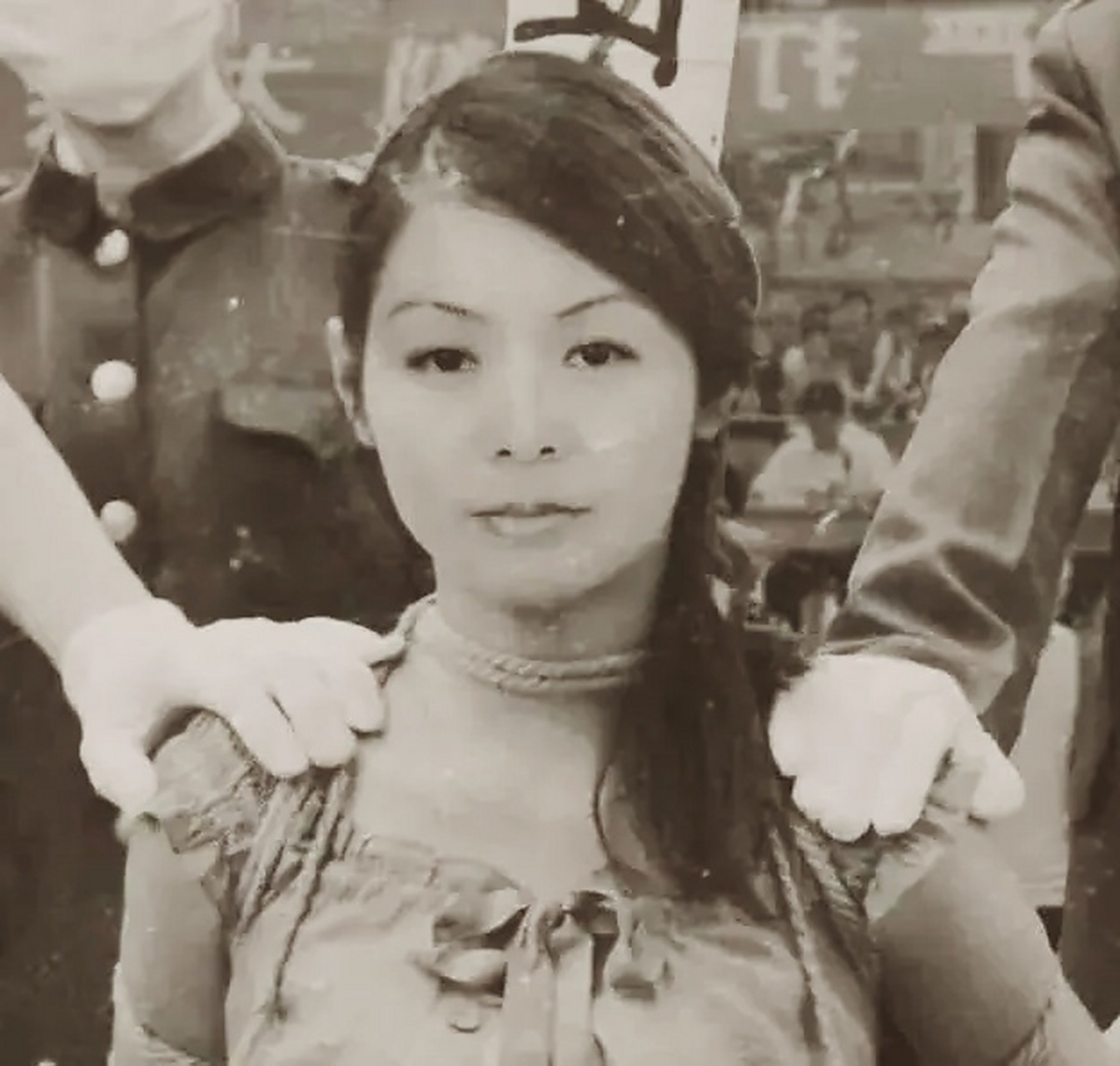 1983年,年仅25岁的翟曼霞被执行枪决,她既没有杀人放火,也没有抢劫