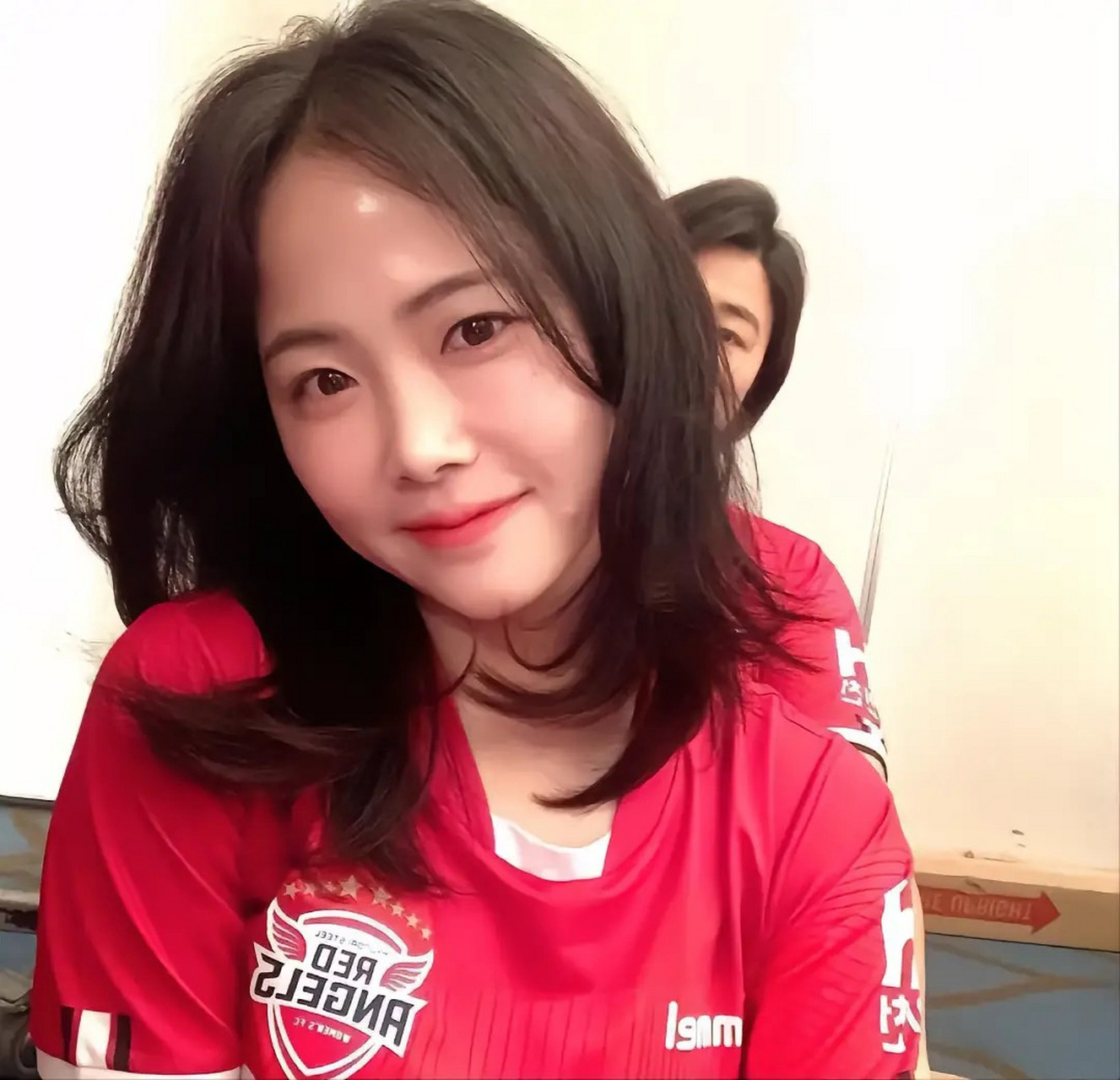 这美女竟然是韩国女足运动员#足球#  #美女