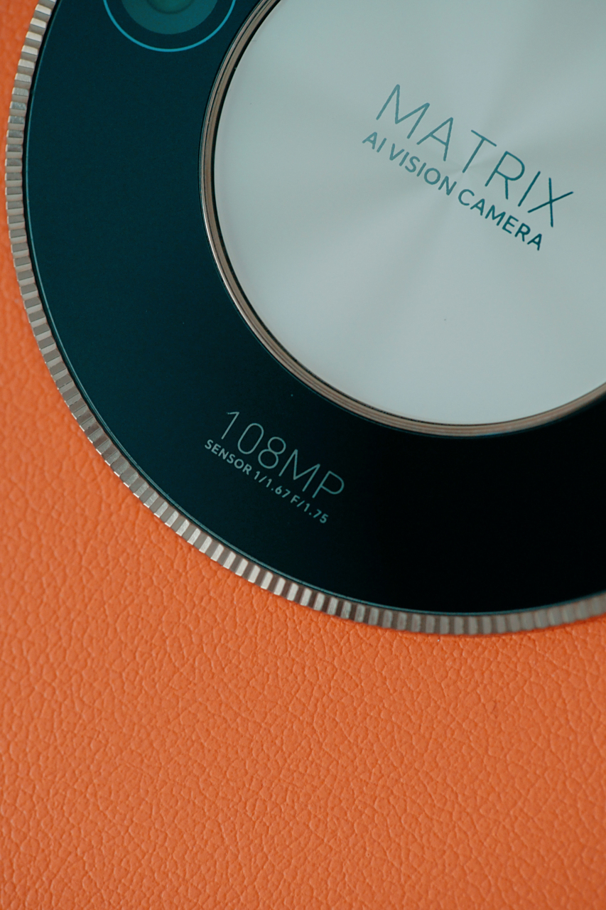 荣耀x50这个燃橙色泰酷辣! 搭载第一代骁龙6处理器,首款1.