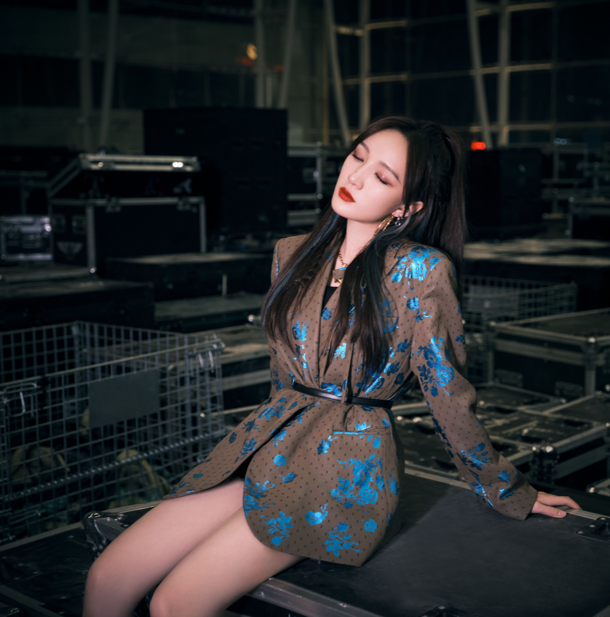 "浪姐"孟佳甜美可人,身材高挑,性感妖娆,才华和颜值并存