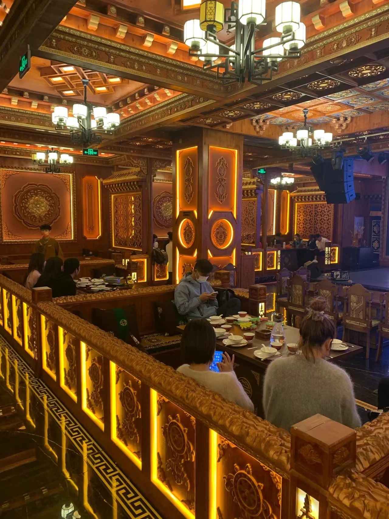 一秒穿越到西藏!广州首家藏餐音乐吧!