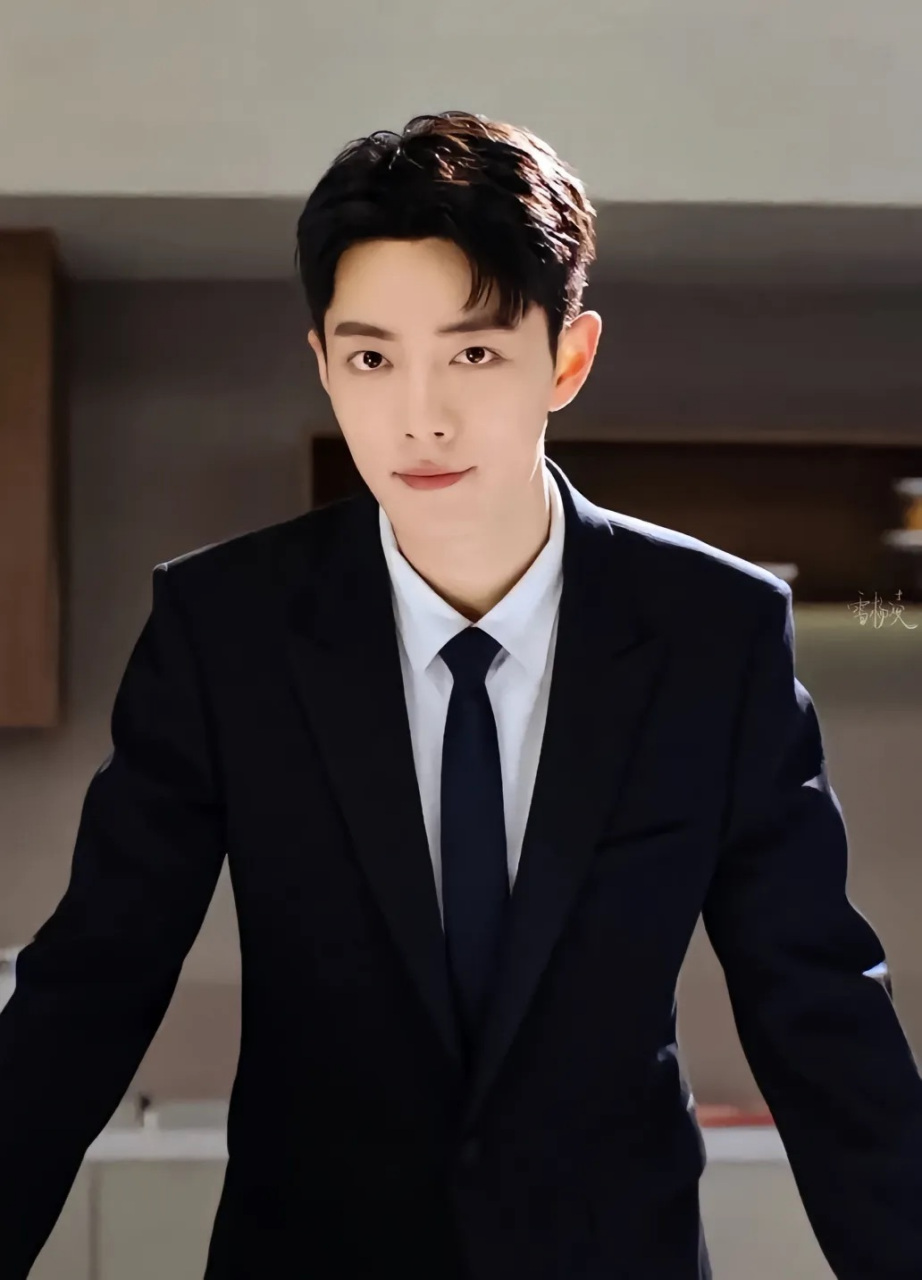 肖战西装杀[色]每一套都是顶级封神的造型 676767[比心]#肖战