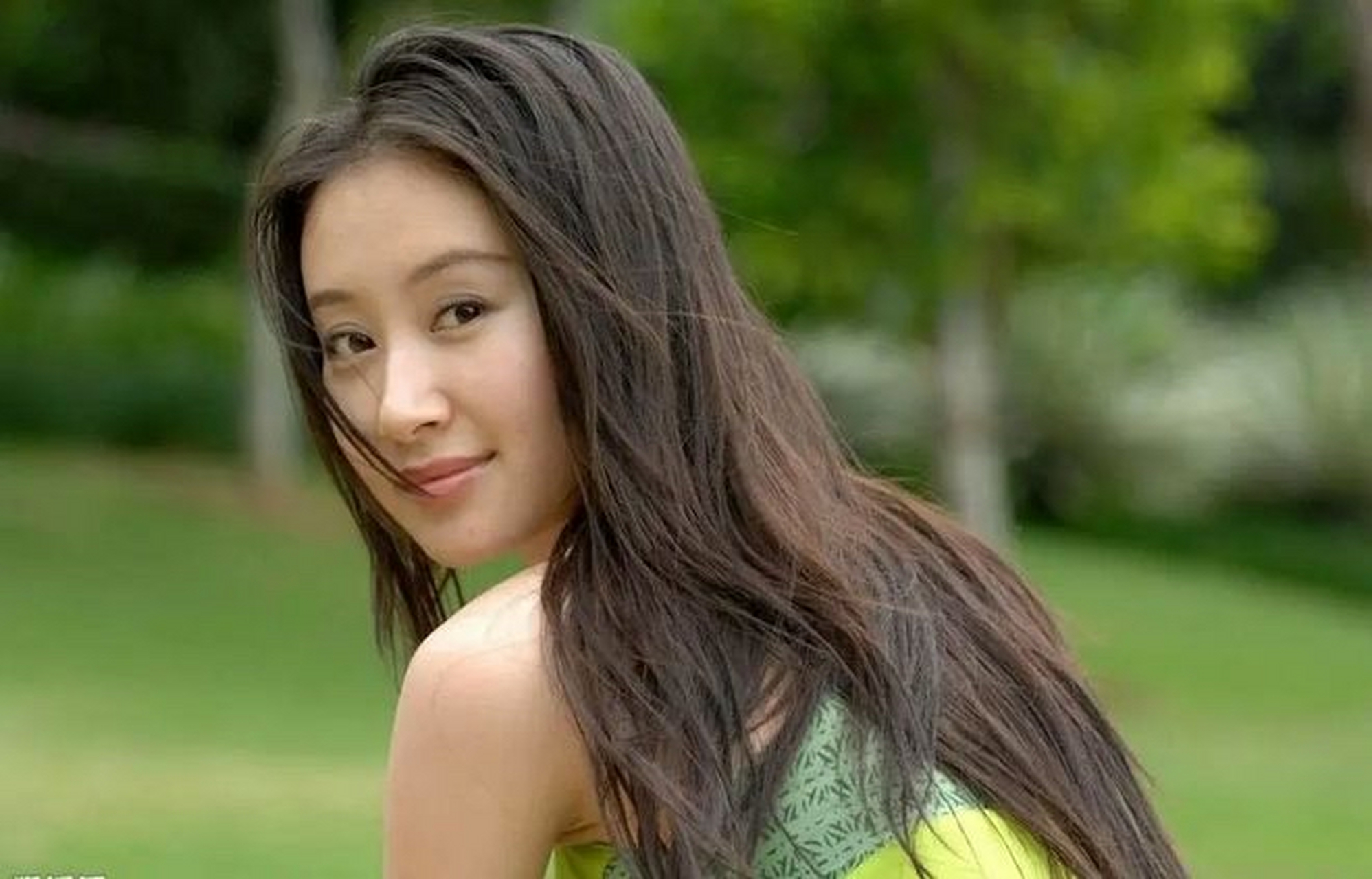 9月1日,舒畅发布了一张生活照,并配文称大自然神奇,好像预示着大事