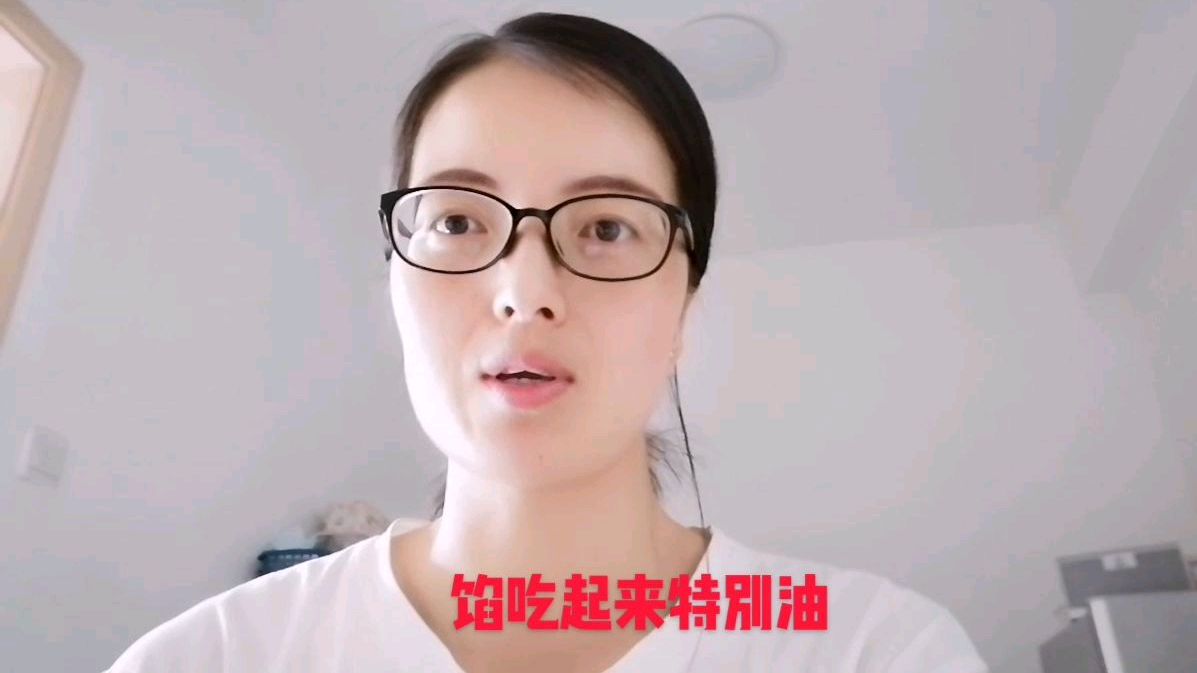 北方妹子用老家自产的核桃做成包子馅,味道独特又有营养价值
