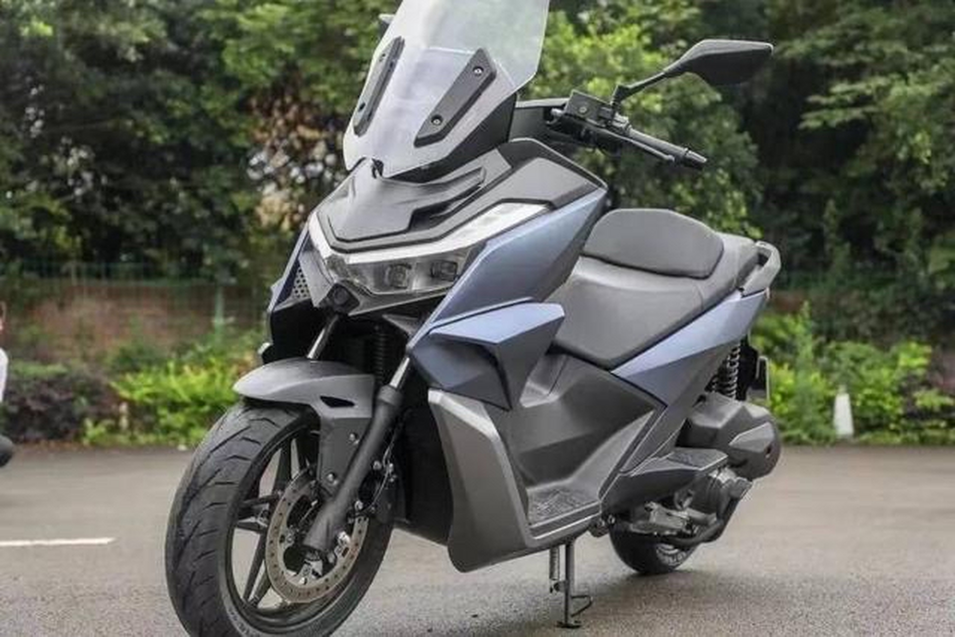 无极sr250gt 即将上市,如果真要2w售价,那么开售即开抢#摩托车