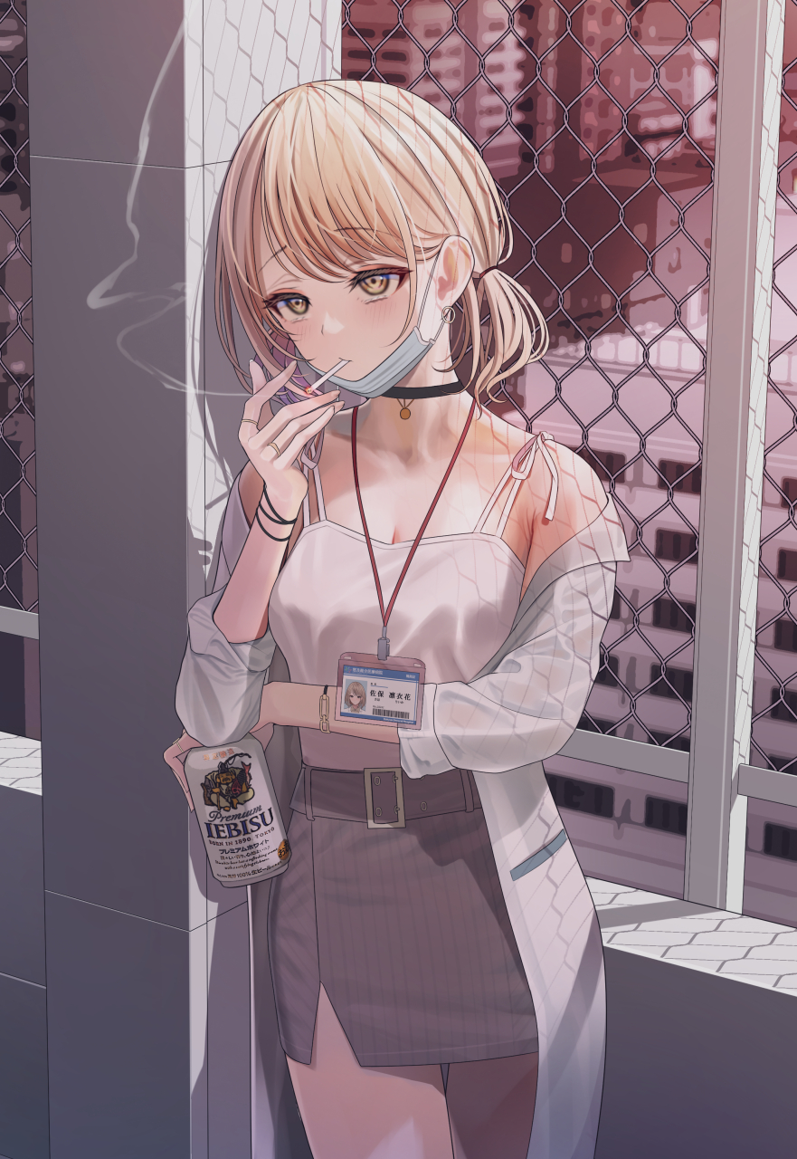 二次元# 一支烟,一瓶酒,享受半刻闲时的疲惫小姐姐[温暖] p站画师:ツ