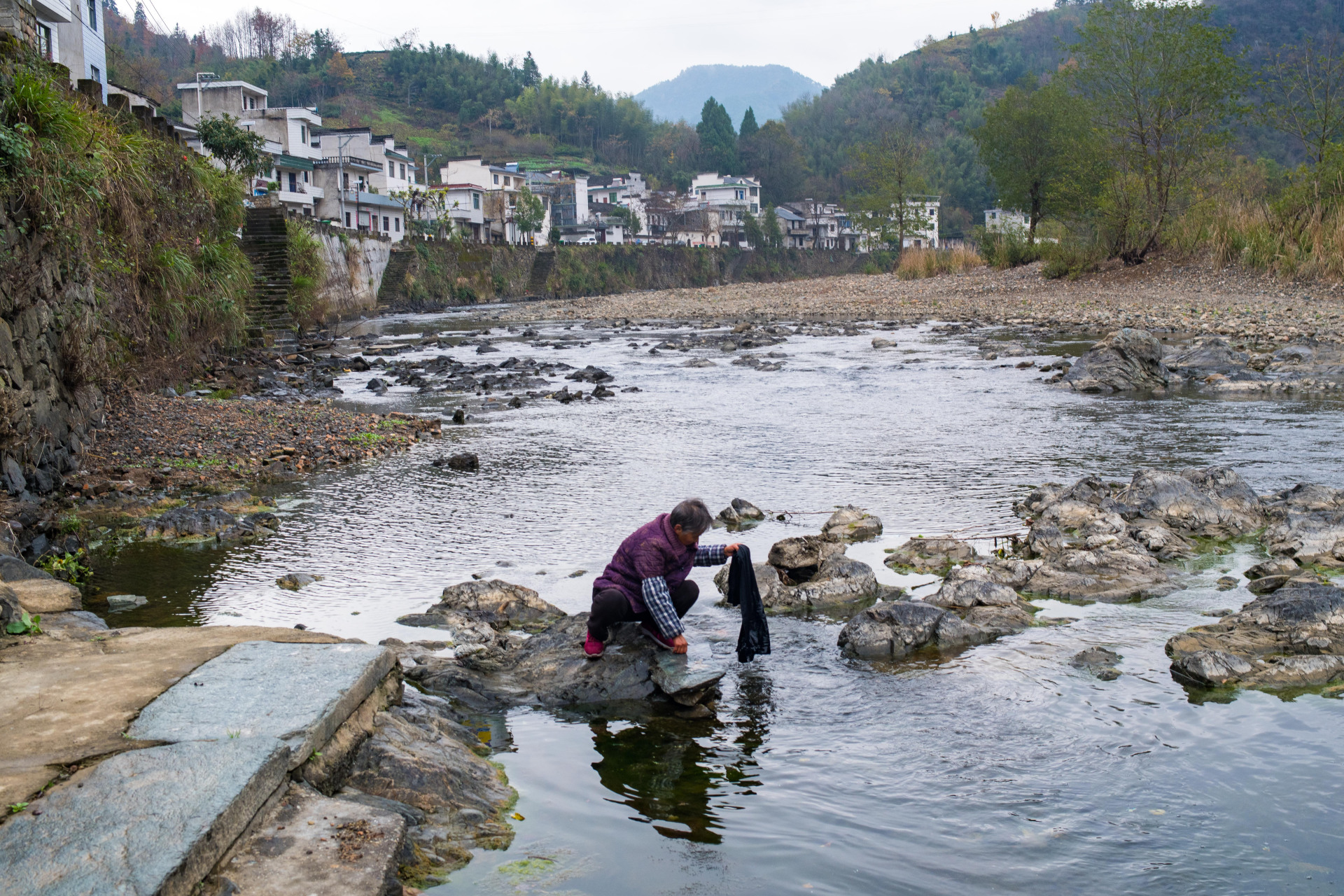 磻溪村是安徽歙县的一座古村落,村落中还保留大量明清时期的民居