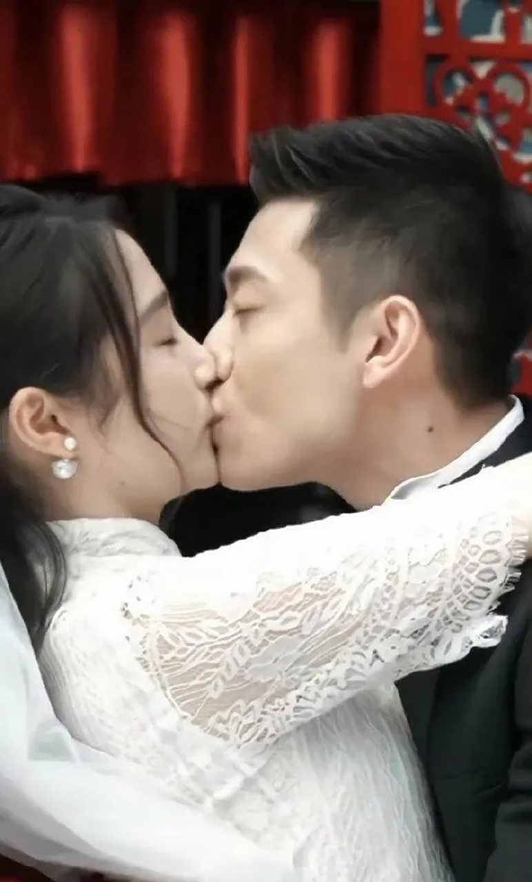 关晓彤被张一山亲了,请问鹿晗作何感想?