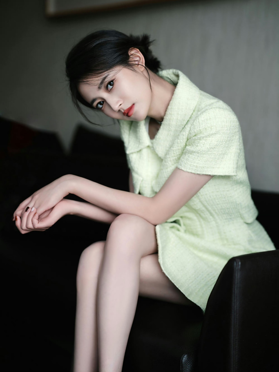 陈钰琪  光脚丫  大长腿