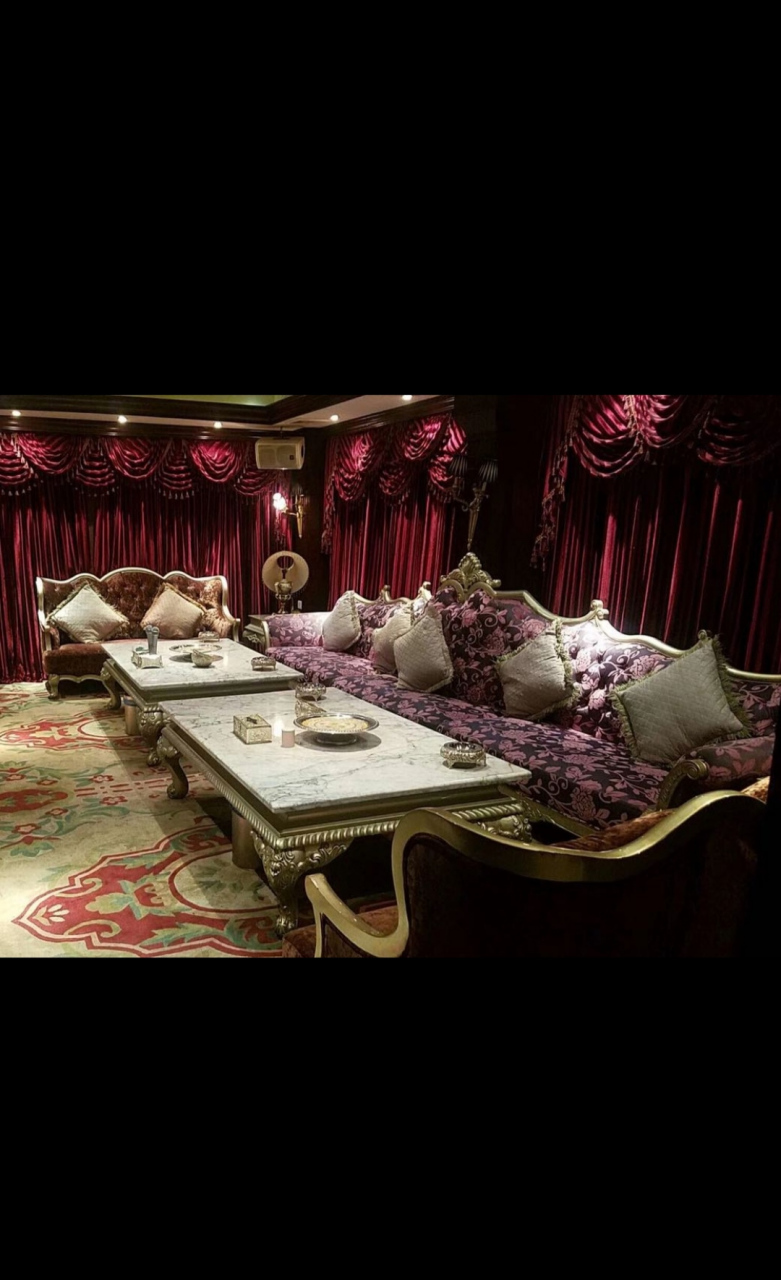 金钻国际ktv消费情况,竹辉路金钻ktv包厢价格,小费多少的.