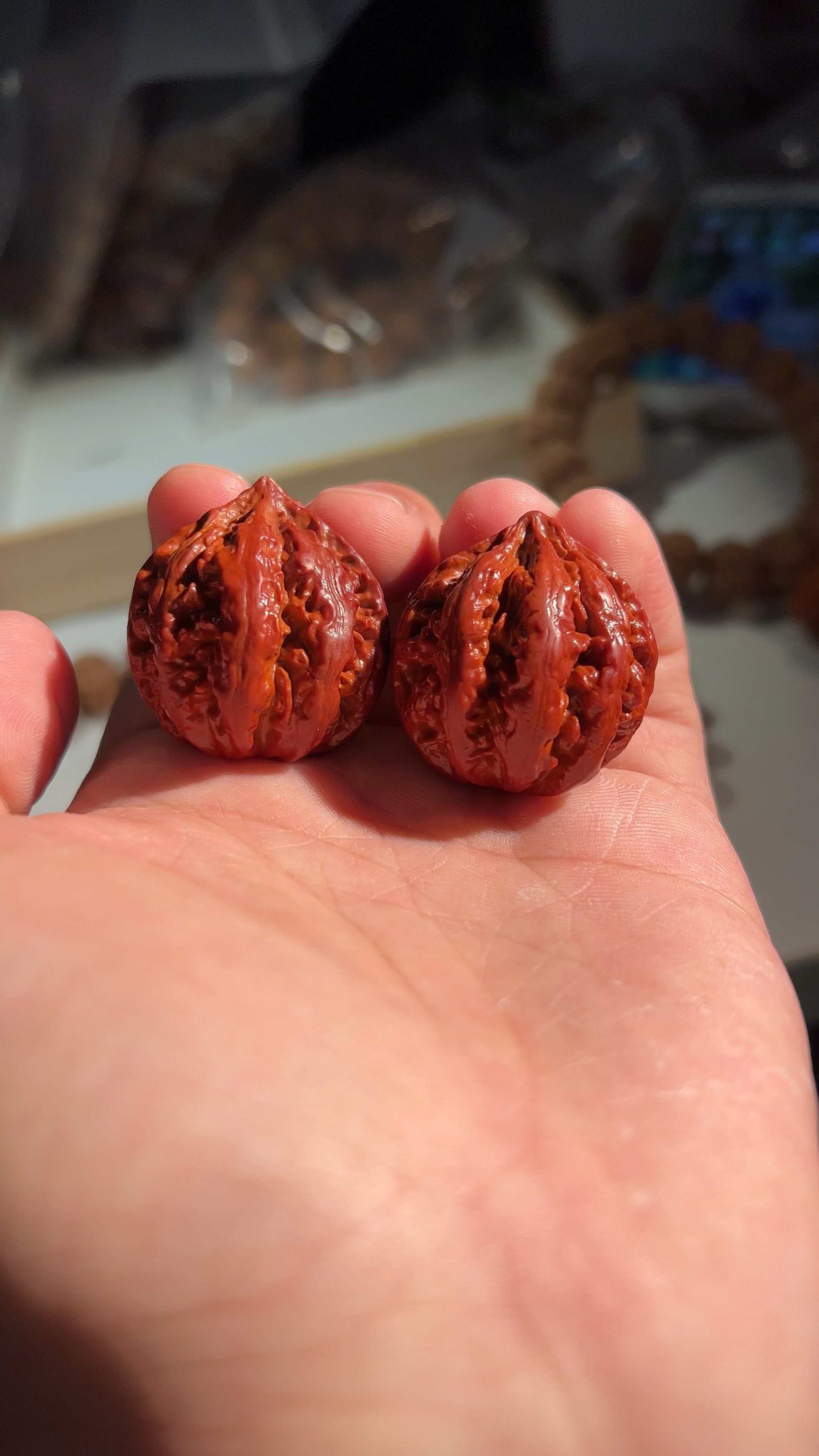 京八棱小核桃霸王龙,这包浆很真实!-度小视