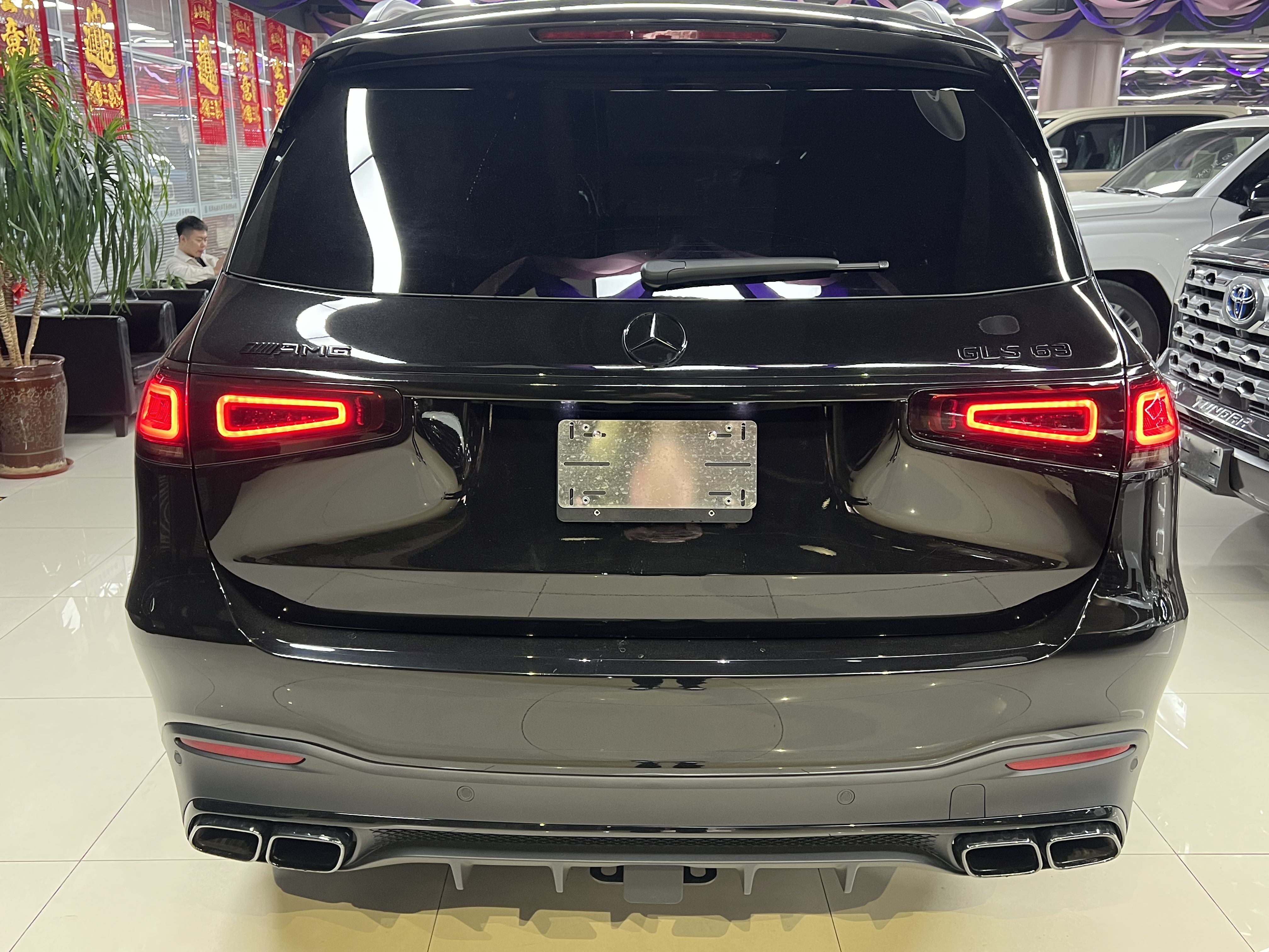 全球限量版02全国唯一一台黑武士gls63amg