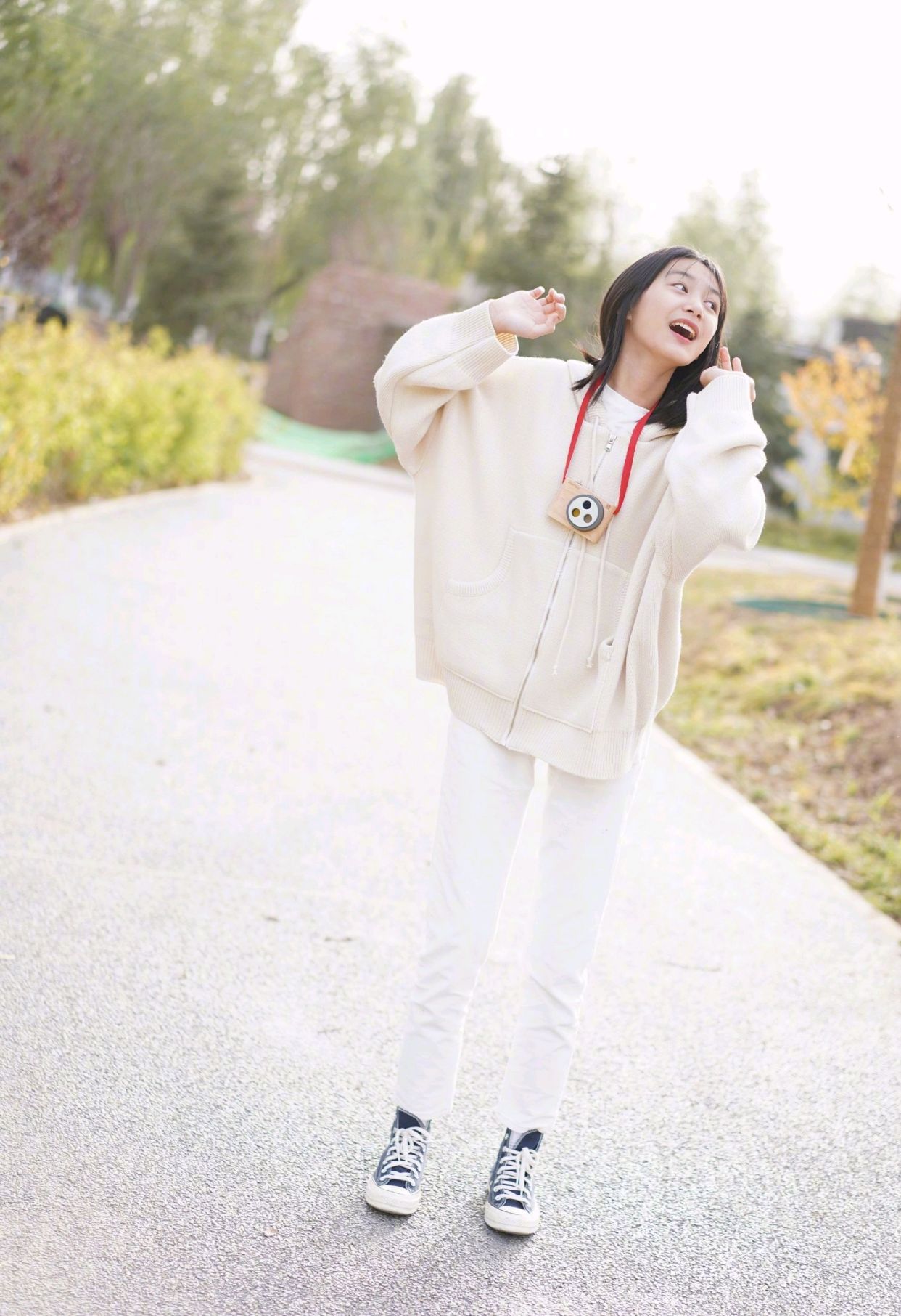 "美少女"张籽沐:甜美可爱,青春靓丽