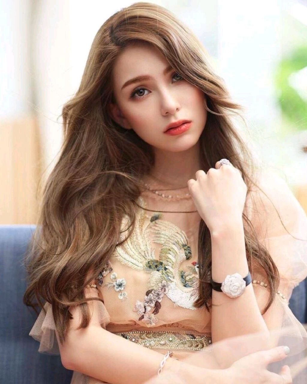 21岁嫁给周杰伦7593年昆凌拥有了全世界啊 无意间发现昆凌竟然是93