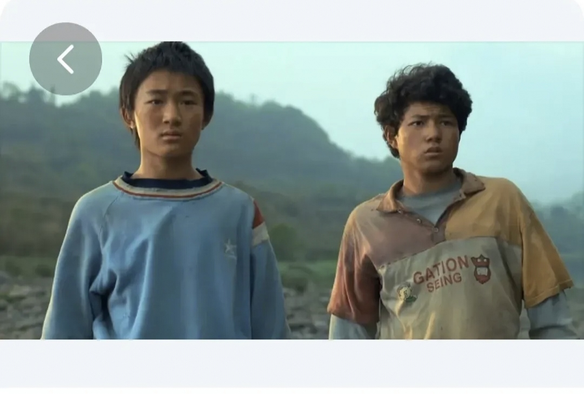 八角笼  电影一开始,给了王宝强侧面一个特写,我发现,他耳朵长得很