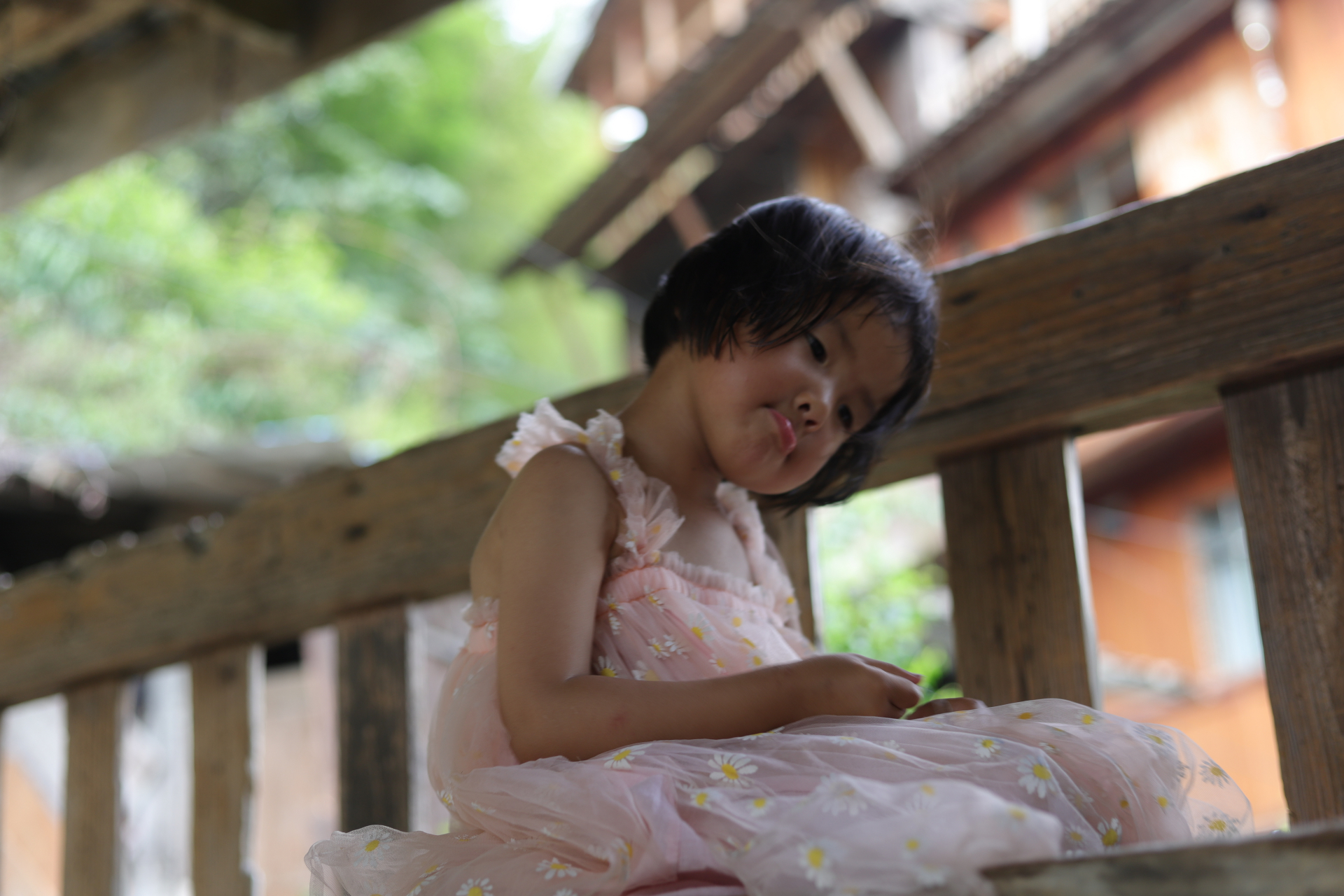 淳朴的侗族小姑娘