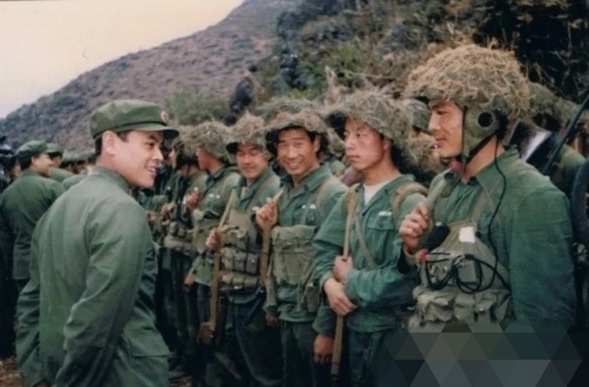 1987年1月6日,47军139师417团2营4连出击167高地战斗(代号"黑豹突击队