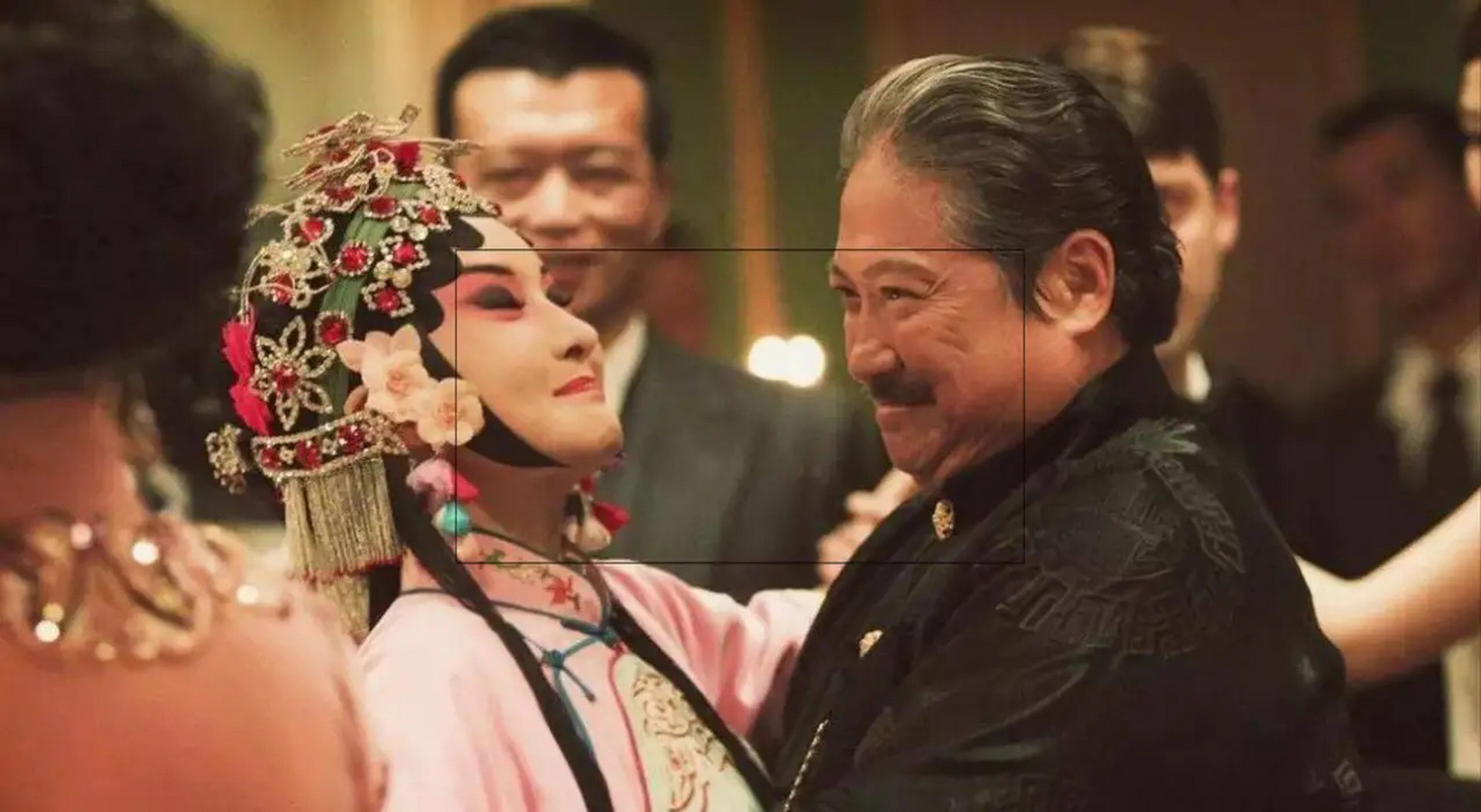 "放人可以,让露兰春陪我三天.