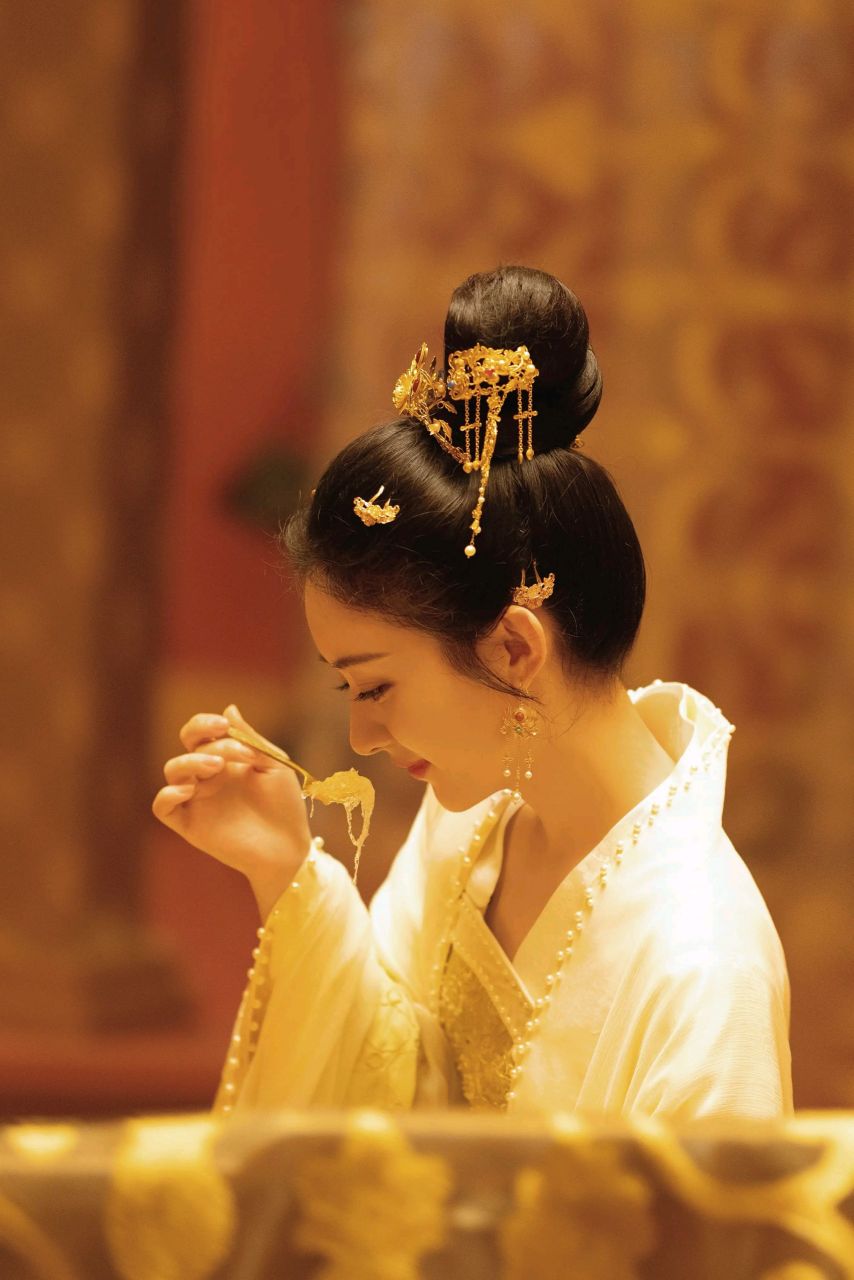 古典国风美人# #赵丽颖# #八卦娱乐明星# 赵丽颖汉服造型