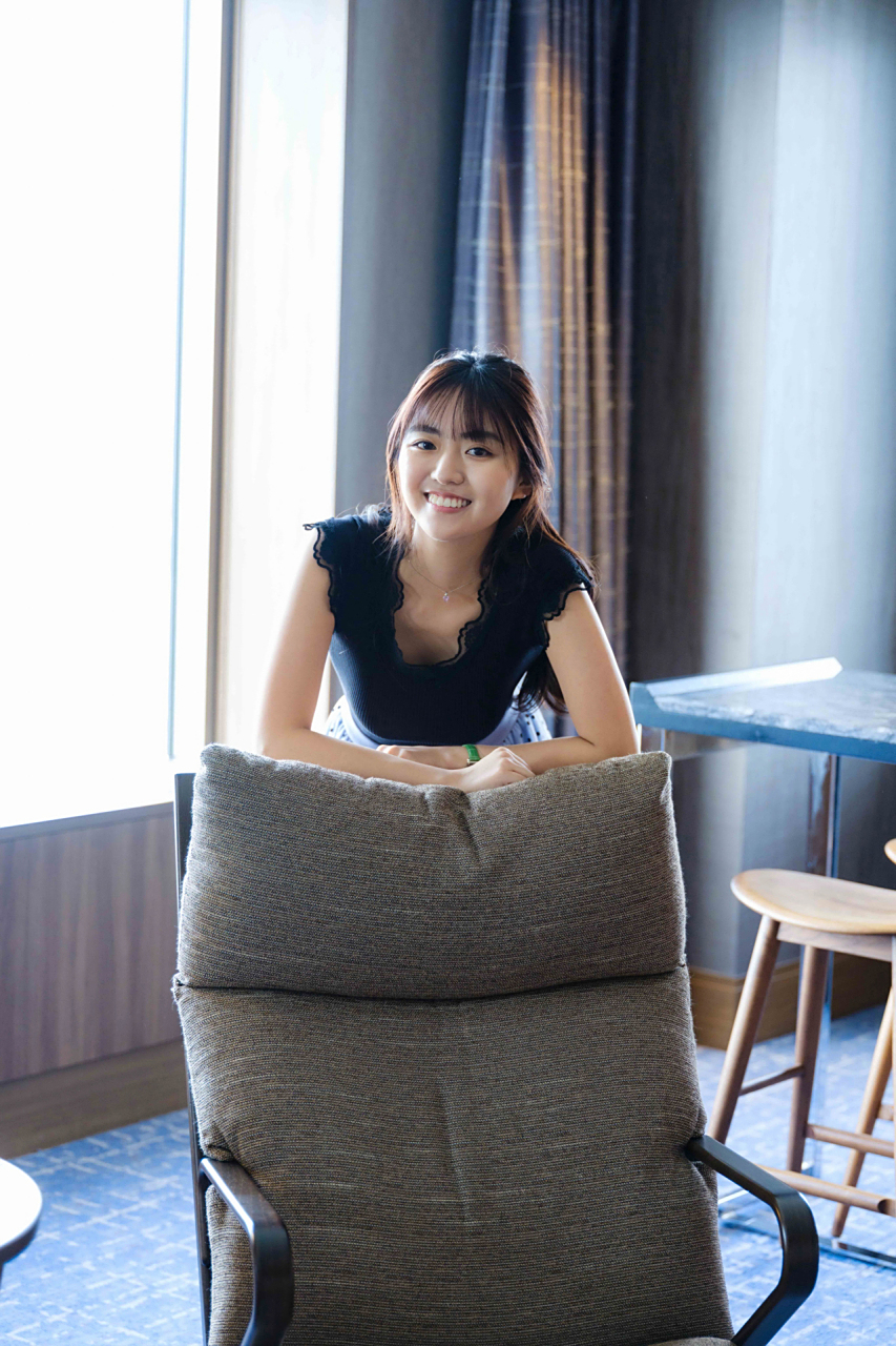 丰田露娜4月写真,《オトナのスイートルーム》 #美女# #日本