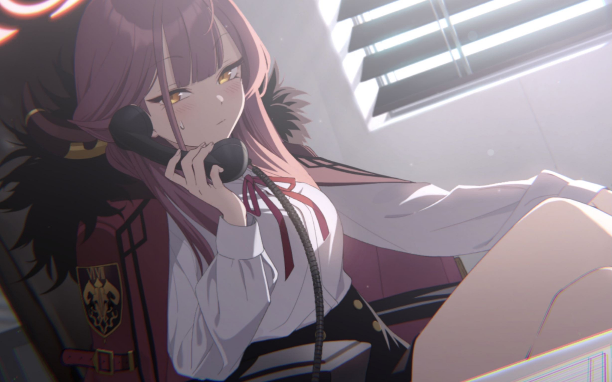 虽然亚瑠本人希望自己看起来像帅气的坏蛋,但却破绽百出,一下子就显