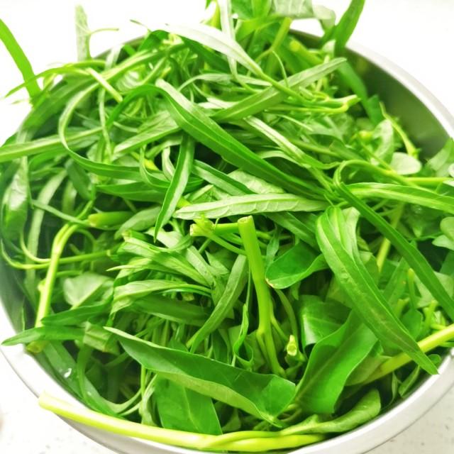 剁椒空心菜,简单快手,微辣爽口