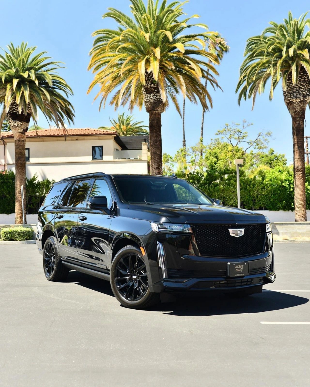 2v8大排量自吸得全尺寸suv,美国总统座驾—凯雷德