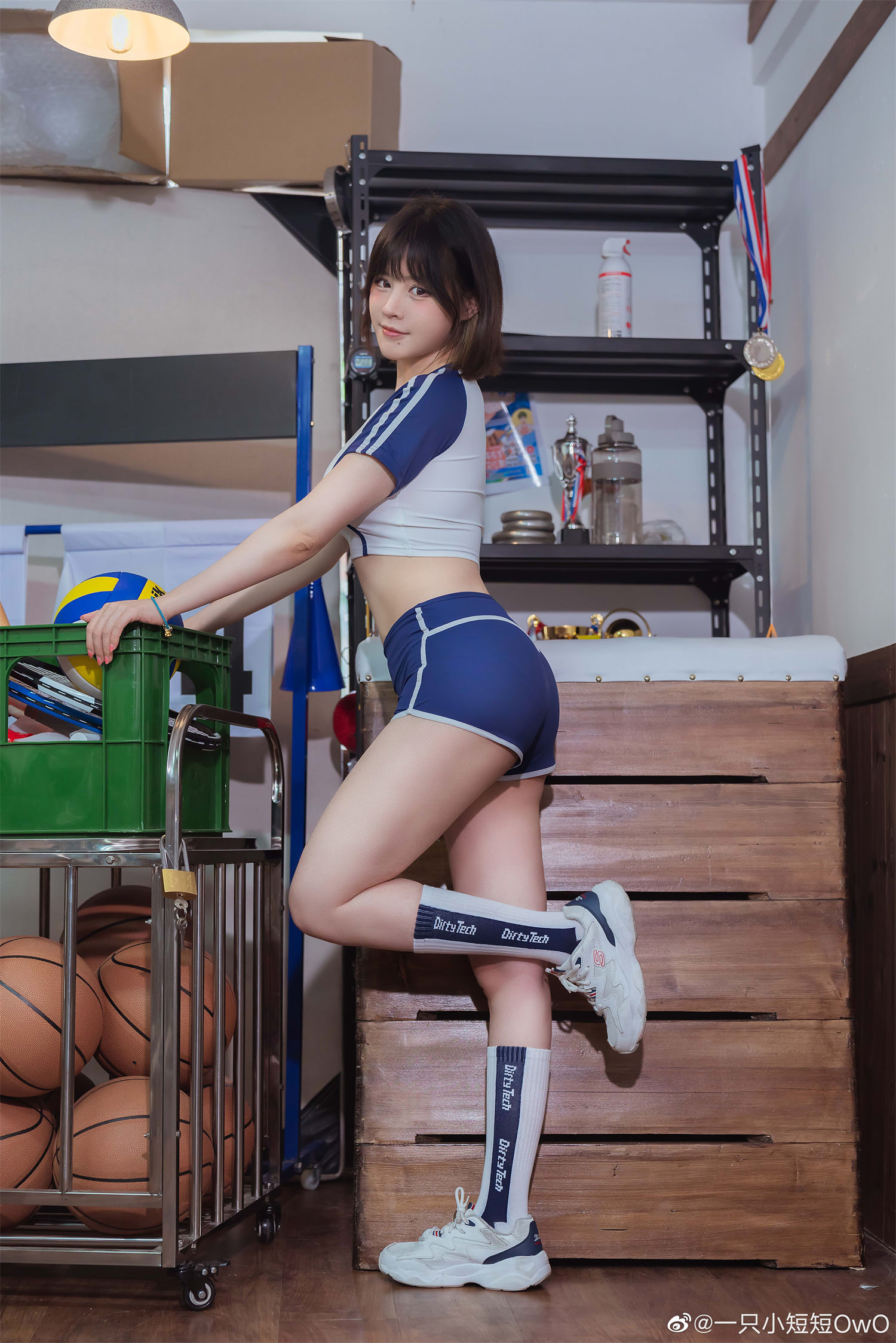 一只小短短是什么意思？一只小短短删除视频怎么回事？