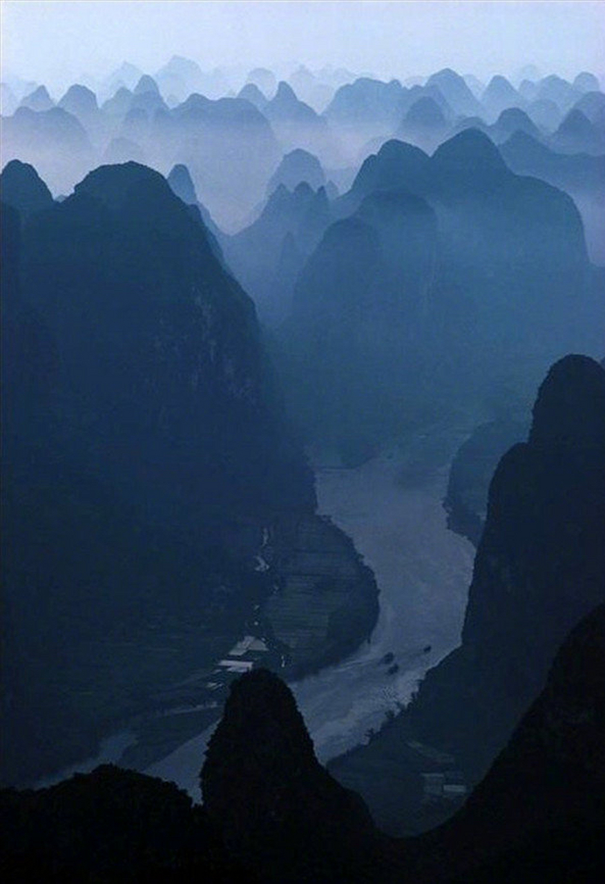 1985年,摄影师久保田博二(hiroji kubota)镜头下的桂林山水留影.