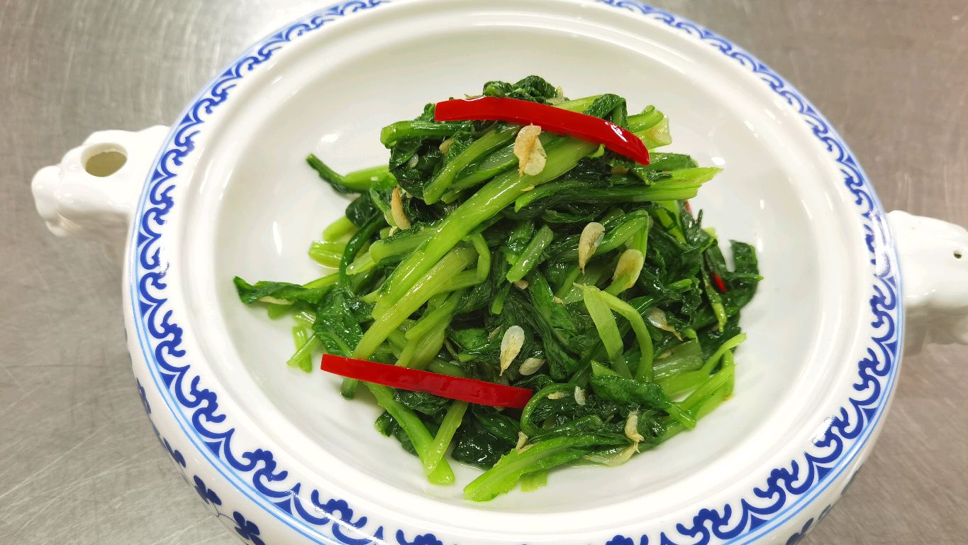 大厨分享:“青菜”怎么炒才好吃,这种炒法才正确,青菜鲜嫩爽口