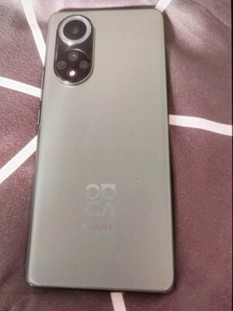 华为nova6se对比荣耀9x哪个好一些,华为9x荣耀v20和nova6哪个好  我