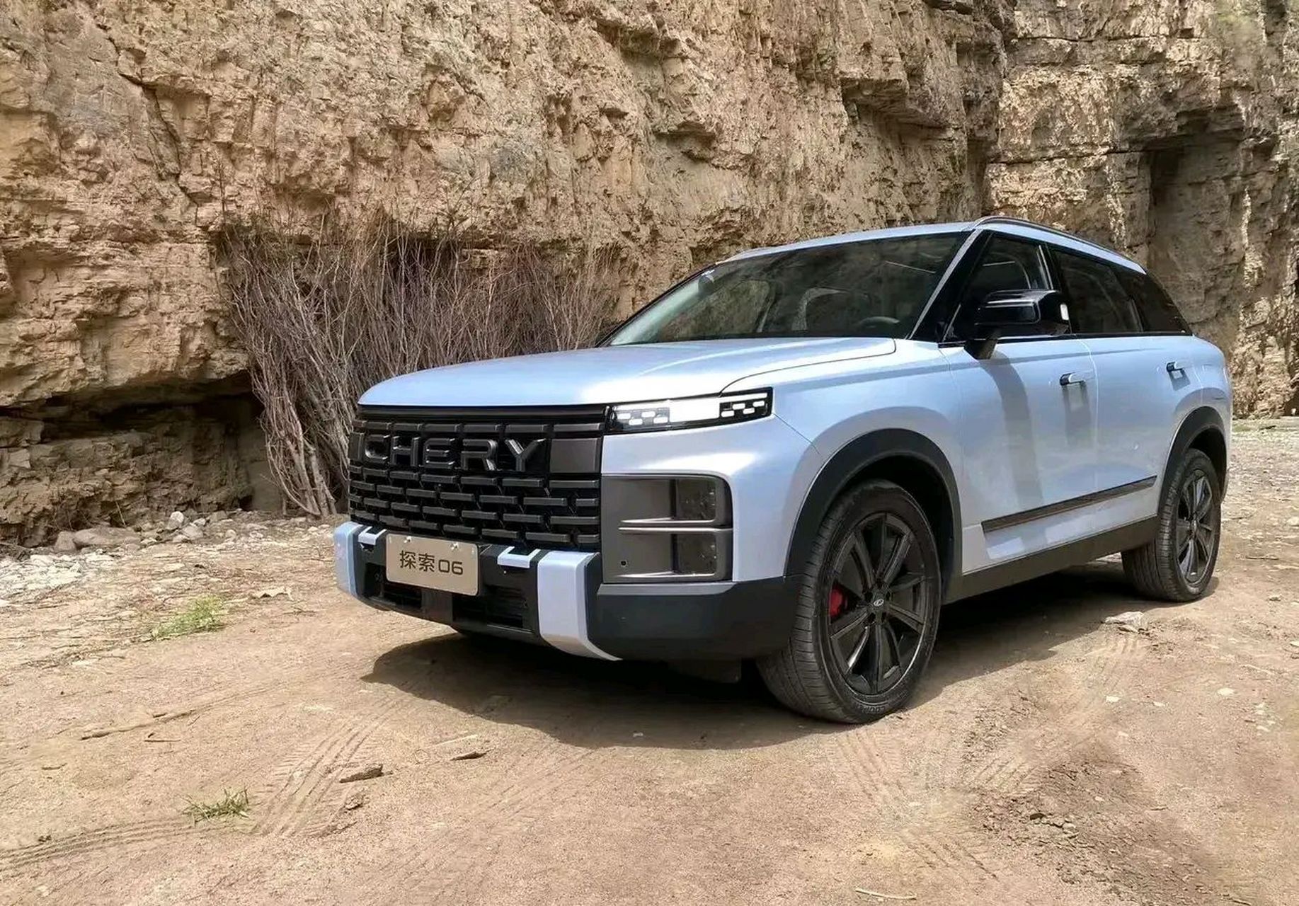 说来就来,可比捷途旅行者速度快多了,奇瑞探索06实拍,即将上市.