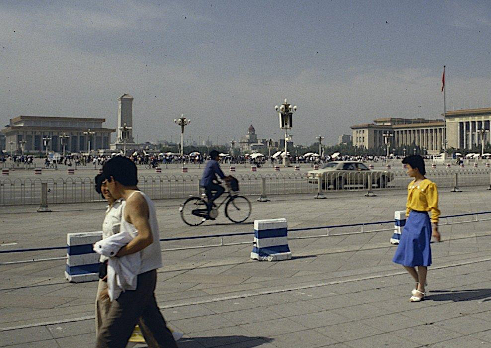 老照片:1985年的老北京街头