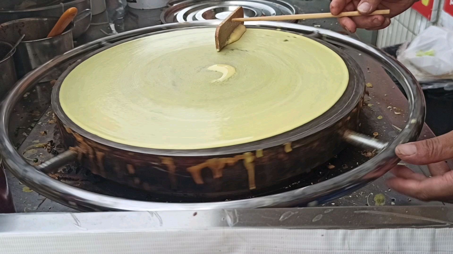 煎饼果子制作完整视频