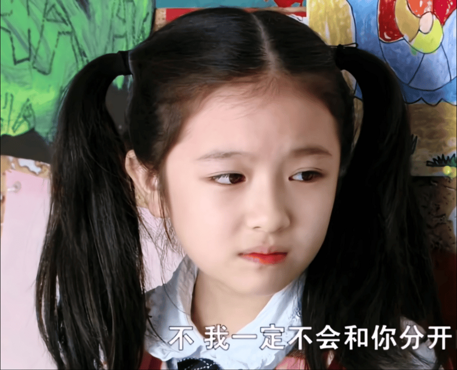 李兰迪小时候好可爱啊,肉嘟嘟的