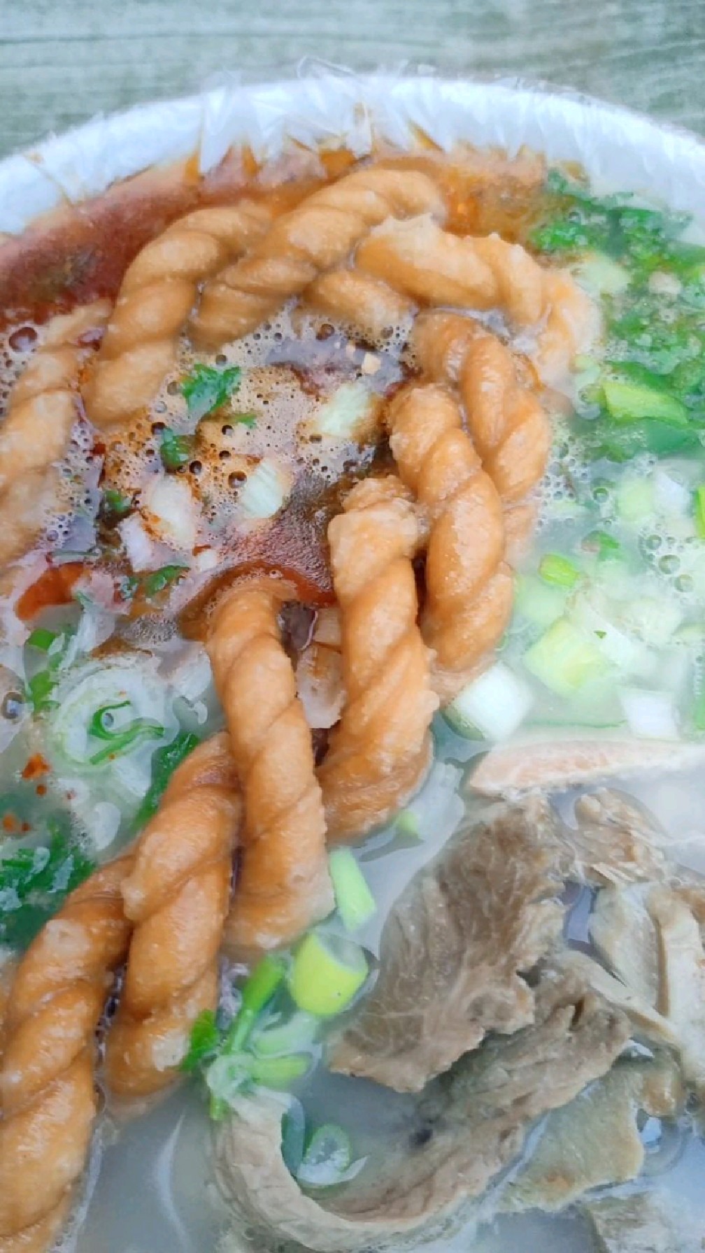 羊汤锅子煮麻花