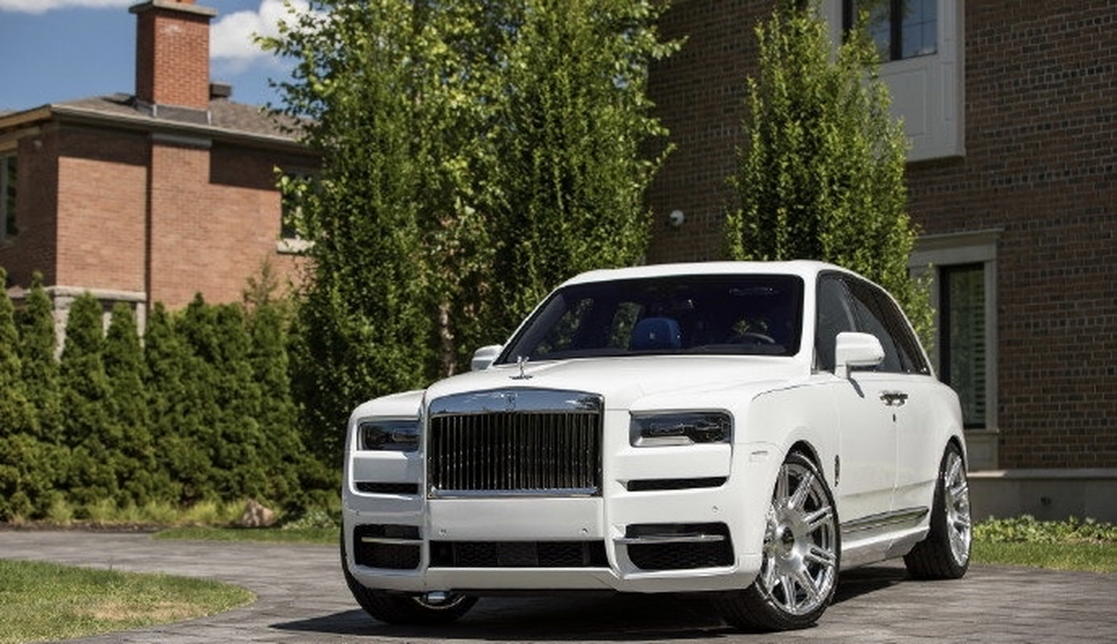 rolls-royce cullinan 霸气十足,这内饰绝了!