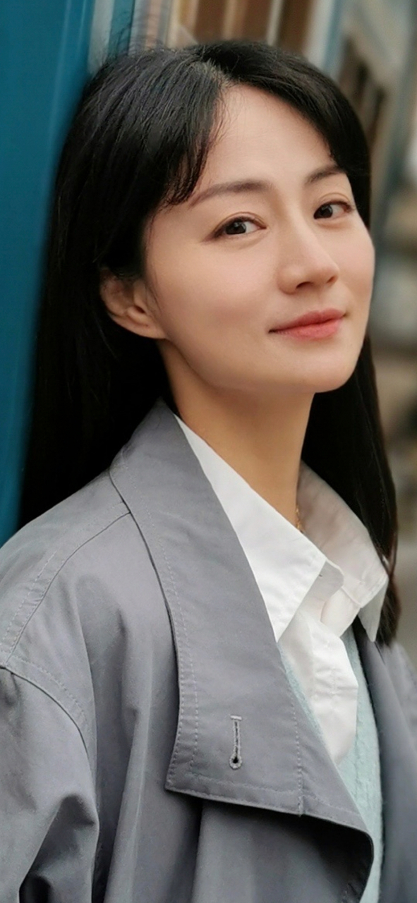 美女演员叶新晨